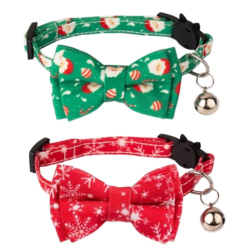 ADOGGYGO Weihnachtliches Katzenhalsband mit Schleife und Glöckchen – 2 Stück Kätzchen-Halsband mit Weihnachtsmann-Schneeflocken-Druck und abnehmbarer Fliege für Kätzchen, Katze (grün und rot) von ADOGGYGO