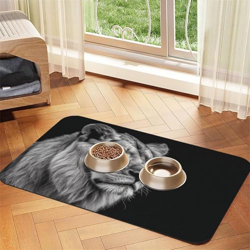 Futternapfmatte für Hundenäpfe und Wassernapf, rutschfest, saugfähig, Katzen-Futterunterlage, grauer Löwe, Haustierfuttermatte für Böden, keine Flecken, Wassernapf-Matte, 30 x 45 cm Futternapfmatte für Hundenäpfe und Wassernapf, rutschfest, saugfähig, Katzen-Futterunterlage, grauer Löwe, Haustierfuttermatte für Böden, keine Flecken, Wassernapf-Matte, 30 x 45 cm von AQRJKHD