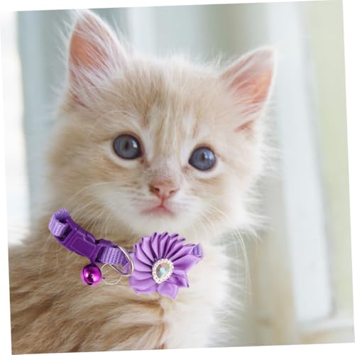 ARTSEWPLY Pet Katzenhalsband Verstellbar mit Blumenmotiv und Glocke Kreatives Langlebiges für Kleine und Kätzchen Modisches Zubehör in Violett Bequem und Sicher für Haustiere von ARTSEWPLY