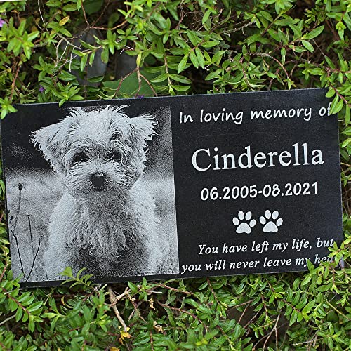 AXEN Gedenkstein für Haustiere, schwarzer Granitstein, Grabstein für Hunde, Grabmarkierung mit Bild, personalisierbar (27,9 x 15,2 cm) von AXEN