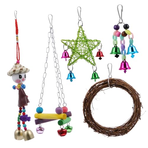 Amosfun 5stücke Vogel-Spielzeug Mit Hängender Glocke Für Conure Nymphensittich Und Papageien Buntes Kauspielzeug Für Käfige Langeweile Und Sorgt Für Spielspaß Amosfun 5stücke Vogel-Spielzeug Mit Hängender Glocke Für Conure Nymphensittich Und Papageien Buntes Kauspielzeug Für Käfige Langeweile Und Sorgt Für Spielspaß von Amosfun
