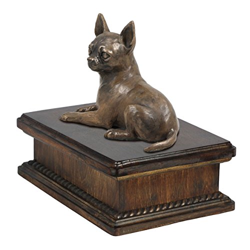 Art-Dog Custom Dog Mama Sitzende Statue Gedenkurne - Handgefertigte kaltgegossene Bronze auf Birkensockel - Urne für die Asche von Hunden - 24,5x29x21cm - 5l - Chihuahua von Art-Dog