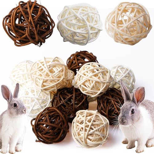 24 Stück Kaubälle, 4cm Hasen Natürliche Kaubälle, Kleintiere Kauspielzeug aus Weidenball, Drei Farben, Molar Holzspielzeug, Kaubälle für die Zahnpflege, Heu Ball für Kaninchen Chinchilla Hamster 24 Stück Kaubälle, 4cm Hasen Natürliche Kaubälle, Kleintiere Kauspielzeug aus Weidenball, Drei Farben, Molar Holzspielzeug, Kaubälle für die Zahnpflege, Heu Ball für Kaninchen Chinchilla Hamster von BAIFULAI