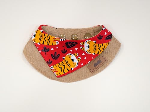 Haustier-Bandana für Katzen und Hunde, weicher und strapazierfähiger Haustier-Schal, erhältlich in 5 Ausführungen, S/M/L/XL, verstellbarer Dreifach-Schnappverschluss (roter Tigerdschungel, klein) von BLUE BAY