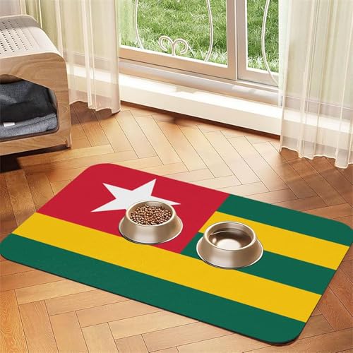 Wasserabsorbierende Kunstleder-Futtermatte mit Flagge von Togo, 30 x 45 cm, rutschfeste und langlebige Matte für Katzen- und Hundenäpfe von BOAIHH