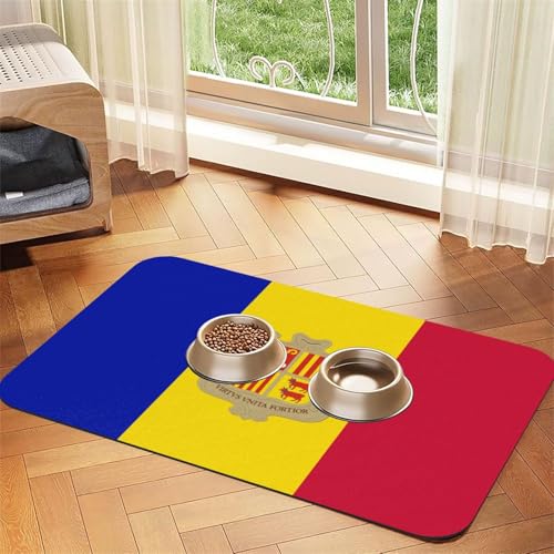 Flag of Andorra Haustier-Futtermatte für Hunde und Katzen, leicht zu reinigen und tragbar, schnell trocknende Wasserspendermatte für Hund und Katze (30 x 45 cm, Schwarz) von BOXILTD