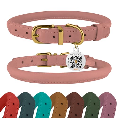 Hundehalsband aus gerolltem Leder, mit QR-ID-Etikett, verstellbar, weich, rund, für kleine, mittelgroße und große Hunde, Welpen, Katze (Rouge, 40,5-45,5 cm) von BRONZEDOG