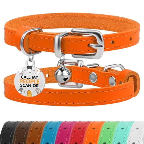 BRONZEDOG Katzenhalsband aus Leder mit Glöckchen, Nicht abreißbar, QR-Tag für Mädchen und Jungen (Orange und Silber, 18-23 cm) von BRONZEDOG