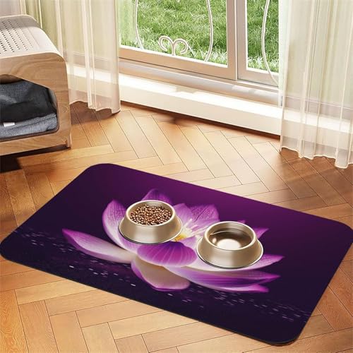 Lotusblüte lila Hundefuttermatte, saugfähige Futtermatte für Futter- und Wassernäpfe, rutschfeste Platzierunterlage für Böden, wasserdicht, schnell trocknend, Wasserspendermatte für Hunde, Welpen Lotusblüte lila Hundefuttermatte, saugfähige Futtermatte für Futter- und Wassernäpfe, rutschfeste Platzierunterlage für Böden, wasserdicht, schnell trocknend, Wasserspendermatte für Hunde, Welpen von BSCKKDMN