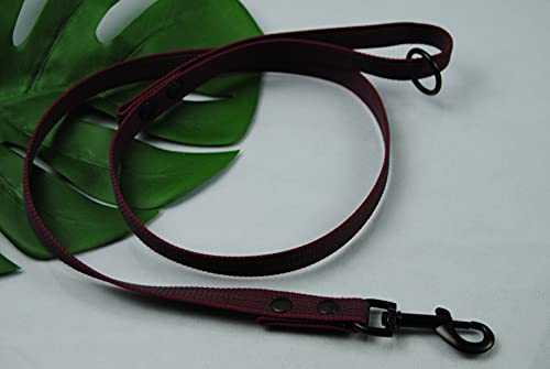 Leine gummiert 1,5m MIT Schlaufe, O-Ring, Bordeaux, Karabiner Schwarz Leine gummiert 1,5m MIT Schlaufe, O-Ring, Bordeaux, Karabiner Schwarz von BULLYZEI