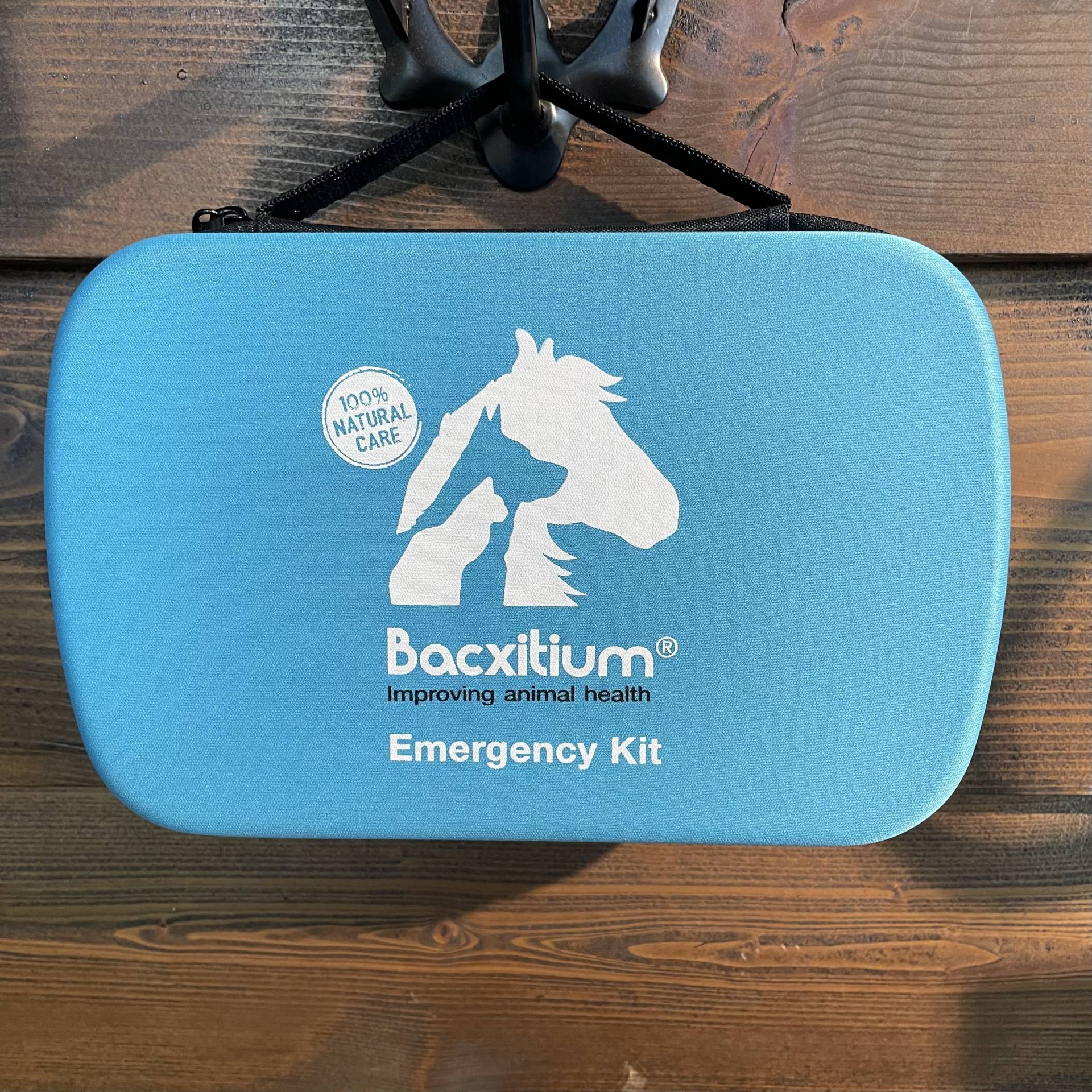 Bacxitium® Emergency Kit für Hunde & Katzen Für unterwegs von Bacxitium®