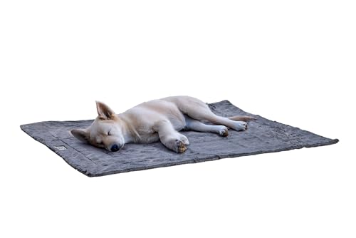 Beeztees Nano Plaid Chill Kuzzi, Hundedecke, Grau, 102 x 127 cm Beeztees Nano Plaid Chill Kuzzi, Hundedecke, Grau, 102 x 127 cm von Beeztees
