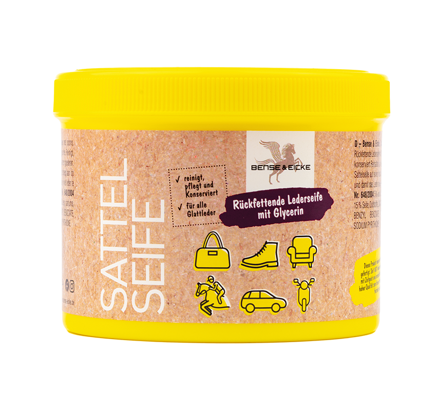 Bense & Eicke Sattelseife mit Schwamm 500 ml Rückfettende Pflege Bense & Eicke Sattelseife mit Schwamm 500 ml Rückfettende Pflege von Bense & Eicke