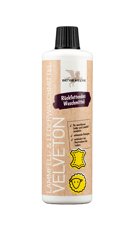 Bense & Eicke Velveton Lammfell- & Lederwaschmittel 500ml Reinigt & ist rückfettend Bense & Eicke Velveton Lammfell- & Lederwaschmittel 500ml Reinigt & ist rückfettend von Bense & Eicke