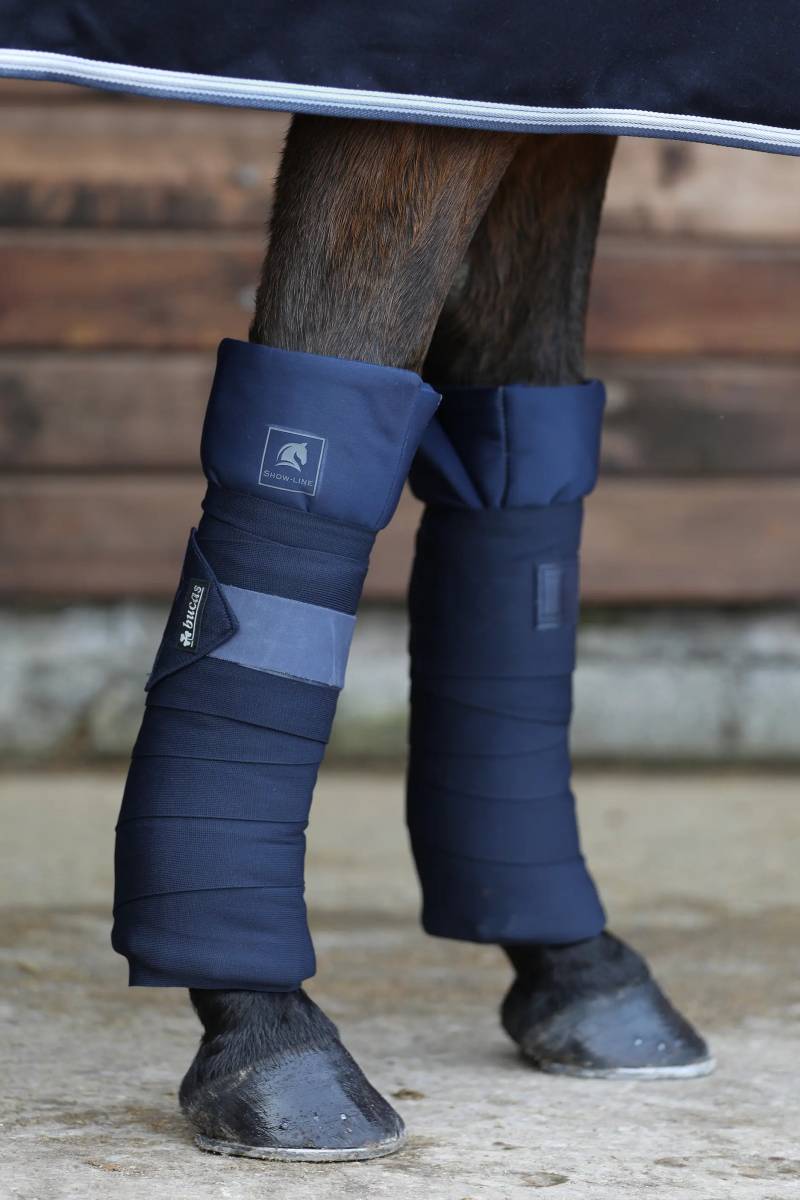 Bucas Show-Line Bandagierunterlagen 4 Stück. Navy Bucas Show-Line Bandagierunterlagen 4 Stück. Navy von Bucas