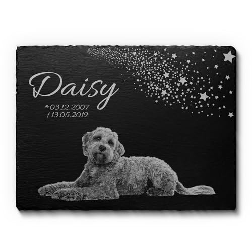 CHRISCK design Schöne Gedenktafel für Hunde - Katzen und Haustiere | Grabstein mit Gravur für Tiere | Katzengrabstein aus Schiefer 20 x 15 cm von CHRISCK design