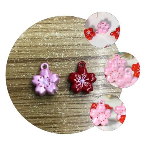CLISPEED 5 Stück Teiliges Kirschblüten Glockenanhänger für Haustier Niedliches Leichtes Zubehör Vielseitig Tragbar für Hunde Taschen und Handys Langlebiges Material CLISPEED 5 Stück Teiliges Kirschblüten Glockenanhänger für Haustier Niedliches Leichtes Zubehör Vielseitig Tragbar für Hunde Taschen und Handys Langlebiges Material von CLISPEED