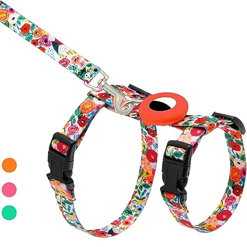 Katzengeschirr und Leine, ausbruchsicher für Spaziergänge, Reisen, Outdoor – niedliches Nylon-Blumenmuster, verstellbar, niedliches Katzengeschirr-Set mit Airtag-Halterung für kleine und große Katzen Katzengeschirr und Leine, ausbruchsicher für Spaziergänge, Reisen, Outdoor – niedliches Nylon-Blumenmuster, verstellbar, niedliches Katzengeschirr-Set mit Airtag-Halterung für kleine und große Katzen von CUSOZWO