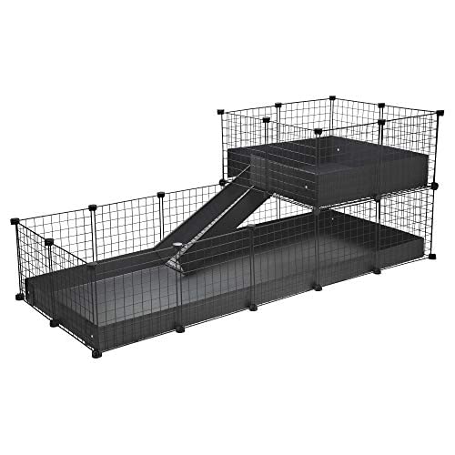CagesCubes - Käfig CyC Deluxe (Base 2x5 + Loft 2x2 - Panel Schwarz) + Coroplast-Basis in Schwarz für Meerschweinchen von CagesCubes