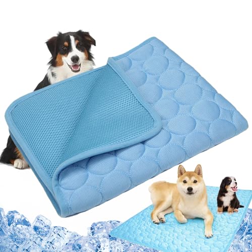 Pfotenfrost Matte, PfotenFrost Kühlmatte für Hunde, selbstkühlende Hundematte with Ice-Silk-Oberfläche, Washable Cooling Mat Dogs for Home, Car, Garden or On The Go (Blue, L-70x55cm) von Camic