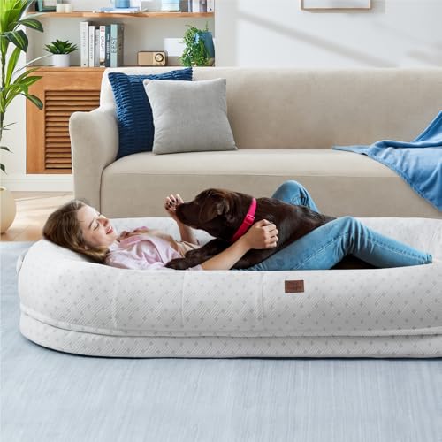 Riesiges Hundebett für Menschen, kühlendes Hundebett mit tragbarem Griff für den Sommer, orthopädisch und waschbar, 183 x 101 x 25 cm, kühlendes Weiß Riesiges Hundebett für Menschen, kühlendes Hundebett mit tragbarem Griff für den Sommer, orthopädisch und waschbar, 183 x 101 x 25 cm, kühlendes Weiß von ChiXnuggle