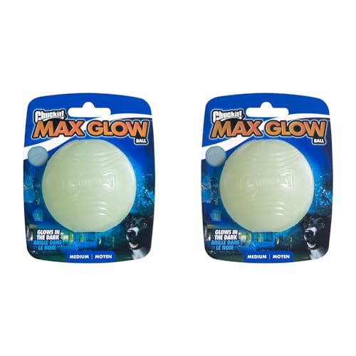 Chuckit – Max Glow Ball Medium – Phosphoreszierender Ball für Hunde – Gummiball – weich im Mund – verstärkt die Komplizenschaft – Größe Medium – Durchmesser 6,5 cm (Packung mit 2) von Chuckit!