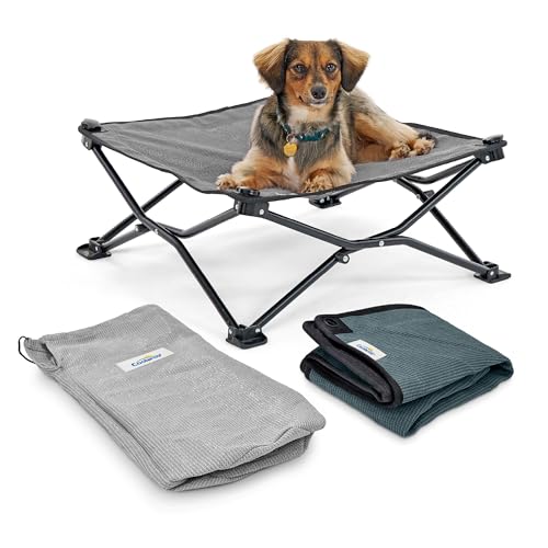 Coolaroo On-The-Go erhöhtes Hundebett-Set – tragbares & kühlendes Reisebett mit HeatShield-Gewebe für kleine Hunde, leicht & kompakt, inklusive passender Tragetasche & Pacific Blue Bonusbezug, klein Coolaroo On-The-Go erhöhtes Hundebett-Set – tragbares & kühlendes Reisebett mit HeatShield-Gewebe für kleine Hunde, leicht & kompakt, inklusive passender Tragetasche & Pacific Blue Bonusbezug, klein von Coolaroo