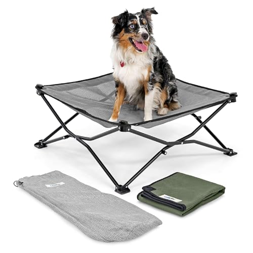 Coolaroo On-The-Go erhöhtes Hundebett-Set – tragbares und kühlendes Reisebett mit HeatShield-Gewebe für mittelgroße Hunde, leicht und kompakt, inklusive passender Tragetasche und Everglade Green Coolaroo On-The-Go erhöhtes Hundebett-Set – tragbares und kühlendes Reisebett mit HeatShield-Gewebe für mittelgroße Hunde, leicht und kompakt, inklusive passender Tragetasche und Everglade Green von Coolaroo