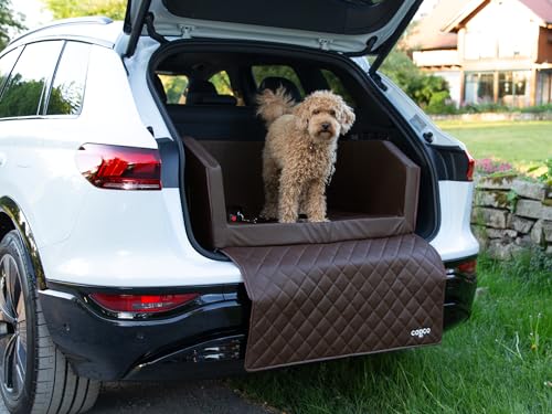 CopcoPet - Travel Bed Hundebett für Kofferraum 100x70x38cm Kunstleder - Kofferraumschutz Hund wasserabweisend & Kratzfest - Hundebett Auto rutschfest & robust mit Schutzdecke - Reisebett Hund Braun von CopcoPet
