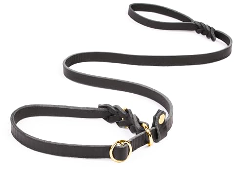 CopcoPet Retrieverleine mit Zugstopp für mittelgroße Hunde – 1,40m x 15mm Moxonleine in Schwarz – Fettlederleine & Agilityleine aus Leder – stufenlos verstellbar, Handarbeit, Messing, wetterfest CopcoPet Retrieverleine mit Zugstopp für mittelgroße Hunde – 1,40m x 15mm Moxonleine in Schwarz – Fettlederleine & Agilityleine aus Leder – stufenlos verstellbar, Handarbeit, Messing, wetterfest von CopcoPet