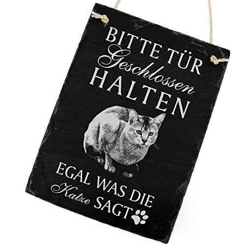 Schiefertafel Katze Deko Schild - Chausie - Bitte Tür geschlossen halten, egal was die Katze SAGT 16 x 22 cm Katzen Dekoration Zubehör Katzendeko von DEKOLANDO
