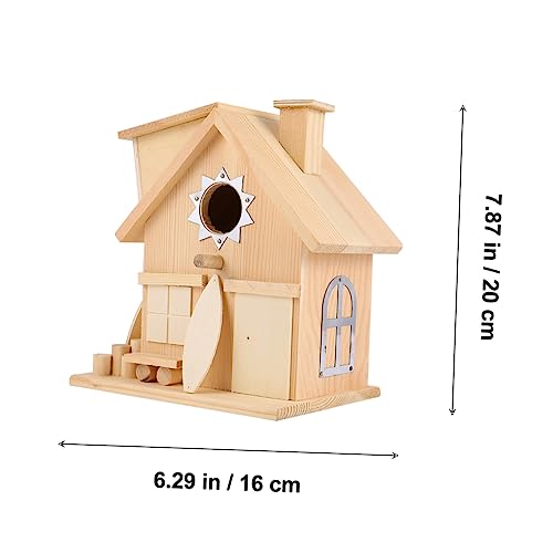 DIKACA Natürliches Vogelhaus aus Holz mit Pfosten Wetterfestes Nistkasten für Draußen Kleines Leichtes Vogelhäuschen zum Aufhängen im Garten Park und Schulhof von DIKACA
