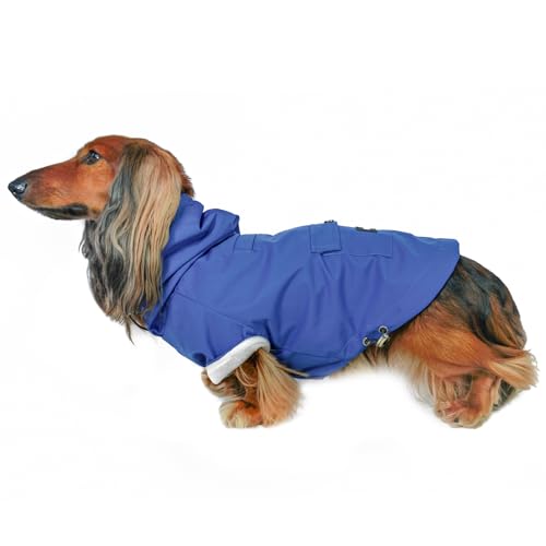 DJANGO Highland Hundejacke – wasserabweisend, winddicht, verstellbarer und geschirrfreundlicher Winter-Hundemantel und stylischer Hunderegenmantel mit Kapuze, Gunmetal Hardware und Gesäßtasche von DJANGO