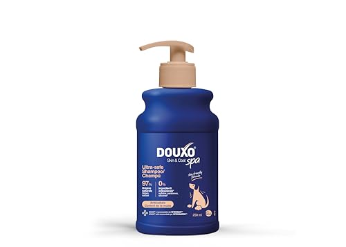 DOUXO® Skin & Coat SPA Anti-Juckreiz-Shampoo für Hunde, Ultra-Safe, 250 ml Reinigt und beruhigt die Haut, stärkt das Fell, hinterlässt weiches und glänzendes Fell. Sanfte Formel zur Haut. von DOUXO