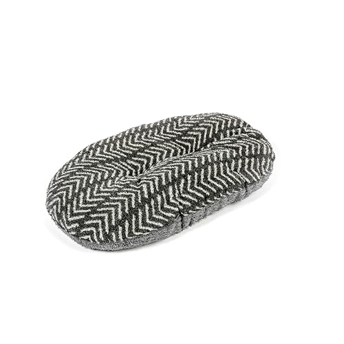 Danish Design Charcoal Arrows – Sherpa Fleece Gesteppte Matratze grau Hundebett für Erwachsene/Senioren/Welpenbetten – 68,6 cm Danish Design Charcoal Arrows – Sherpa Fleece Gesteppte Matratze grau Hundebett für Erwachsene/Senioren/Welpenbetten – 68,6 cm von Danish Design