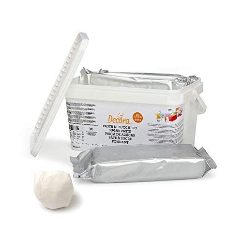 DECORA, 0310205 Milleusi Fondant, Perfekte Elastizität und Formbarkeit, Ideal für die Herstellung von Blumen und 3D-Figuren, Perfekt zum Glasieren, Gebrauchsfertig, 4 X 1,250 kg von Decora
