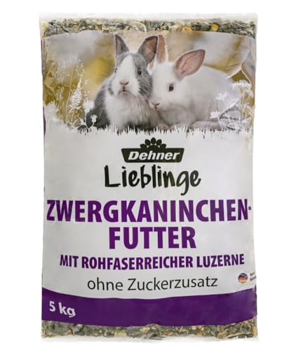 Dehner Zwergkaninchenfutter | Kaninchenfutter in Markenqualität, Alleinfuttermittel für Kaninchen, Nagerfutter ohne Zuckerzusatz und Konservierungsstoffe |mit Luzerne und Karotte | Adult | 5 kg Dehner Zwergkaninchenfutter | Kaninchenfutter in Markenqualität, Alleinfuttermittel für Kaninchen, Nagerfutter ohne Zuckerzusatz und Konservierungsstoffe |mit Luzerne und Karotte | Adult | 5 kg von Dehner