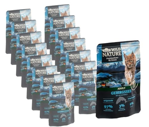 Dehner Wild Nature Katzenfutter Gebirgssee, Nassfutter getreidefrei / zuckerfrei, für ausgewachsene Katzen, Lachs / Forelle, 16 x 85 g Beutel (1.36 kg) von Dehner
