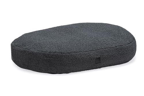 Designed by Lotte Yndis, Hundekissen, Oval, Anthrazit, 100x70x15 cm Designed by Lotte Yndis, Hundekissen, Oval, Anthrazit, 100x70x15 cm von Designed by Lotte