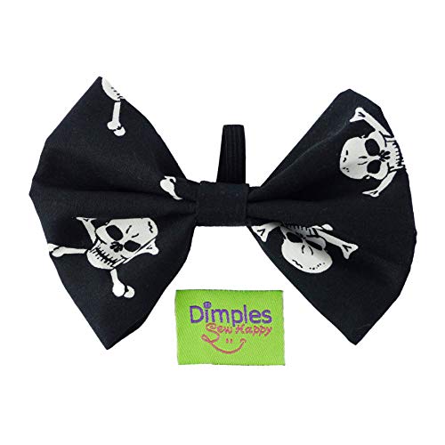 Dimples Hundefliege Piraten Totenköpfe schwarz Weiss - Hundehalsband Fliege für kleine, mittlere, große Hunde - Hunde Halsschleife - Hundegeschenk - Foto Requisite für Parties und Hochzeiten mit Hund Dimples Hundefliege Piraten Totenköpfe schwarz Weiss - Hundehalsband Fliege für kleine, mittlere, große Hunde - Hunde Halsschleife - Hundegeschenk - Foto Requisite für Parties und Hochzeiten mit Hund von Dimples - Sew Happy