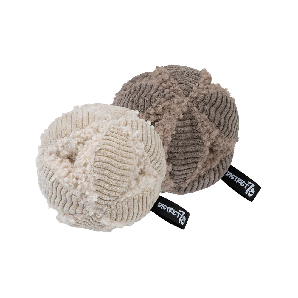 District 70 Bobby Snuffle Ball - Taupe - ø 19 cm von District 70