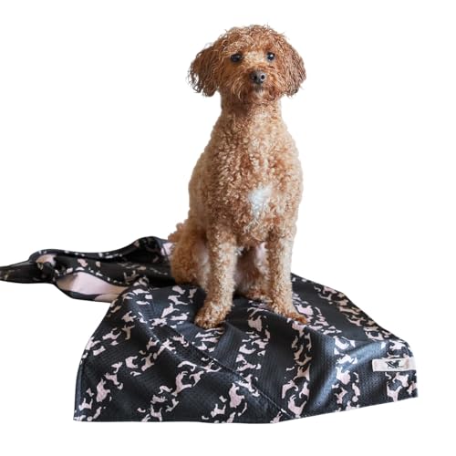 Dock & Bay Hundehandtuch - Besonders saugfähig und schnell trocknendes Handtuch mit Tragetasche - 100% recycelt - Walkies in The Park, Large (120x70cm, 47x27) von Dock & Bay