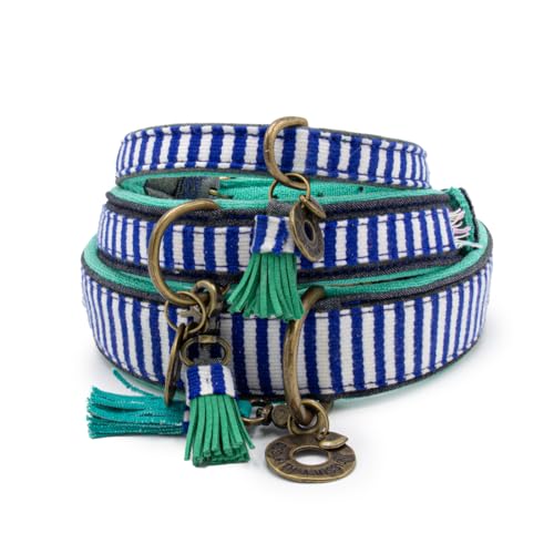 Dog with a Mission - Hundehalsband XXS | Gestreift/Blau/Türkis/Weiß | Ideal für kleine Hunde | Handgemacht | Ethno und Nautisch Design | Ibiza Stil | Bunt und Modisch | 2 cm Breit Dog with a Mission - Hundehalsband XXS | Gestreift/Blau/Türkis/Weiß | Ideal für kleine Hunde | Handgemacht | Ethno und Nautisch Design | Ibiza Stil | Bunt und Modisch | 2 cm Breit von Dog with a Mission
