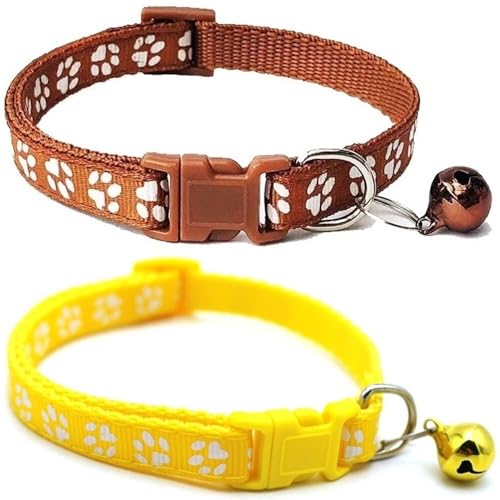 Doggie Style Store Halsbänder für kleine Hunde, Welpen, Katzen, Kätzchen, Pfotenabdruck, Nylon, mit Glöckchen, zwei Farben, Braun und Gelb, 2 Stück Doggie Style Store Halsbänder für kleine Hunde, Welpen, Katzen, Kätzchen, Pfotenabdruck, Nylon, mit Glöckchen, zwei Farben, Braun und Gelb, 2 Stück von Doggie Style Store