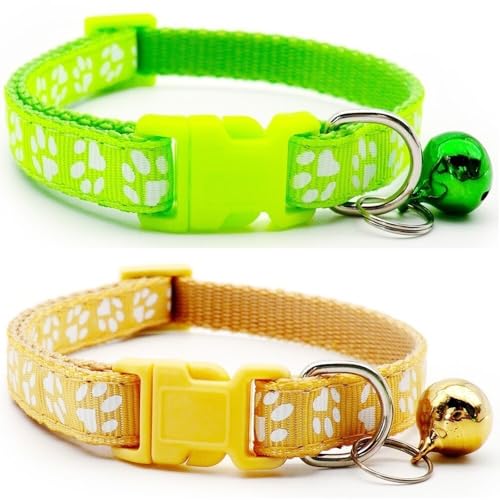 Doggie Style Store Halsbänder für kleine Hunde, Welpen, Katzen, Kätzchen, Pfotenabdruck, Nylon, mit Glöckchen, zwei Farben, Hellgrün und Beige, 2 Stück Doggie Style Store Halsbänder für kleine Hunde, Welpen, Katzen, Kätzchen, Pfotenabdruck, Nylon, mit Glöckchen, zwei Farben, Hellgrün und Beige, 2 Stück von Doggie Style Store