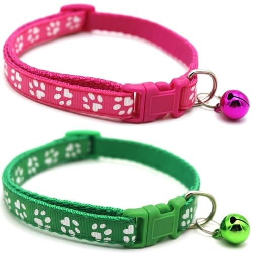 Doggie Style Store Halsbänder für kleine Hunde, Welpen, Katzen, Kätzchen, Pfotenabdruck, Nylon, mit Glöckchen, zwei Farben, Rosa und Grün, 2 Stück Doggie Style Store Halsbänder für kleine Hunde, Welpen, Katzen, Kätzchen, Pfotenabdruck, Nylon, mit Glöckchen, zwei Farben, Rosa und Grün, 2 Stück von Doggie Style Store