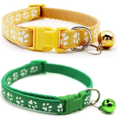 Doggie Style Store Halsbänder für kleine Hunde, Welpen, Katzen, Kätzchen, Pfotenabdruck, Nylon, mit Glöckchen, zweifarbig, Beige und Grün, 2 Stück von Doggie Style Store