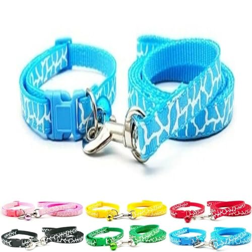 Doggie Style Store Halsband und Leine für kleine Hunde und Welpen, Zebra-Giraffenmuster, Nylon, verstellbar, mit Glöckchen-Leine, Blau Doggie Style Store Halsband und Leine für kleine Hunde und Welpen, Zebra-Giraffenmuster, Nylon, verstellbar, mit Glöckchen-Leine, Blau von Doggie Style Store