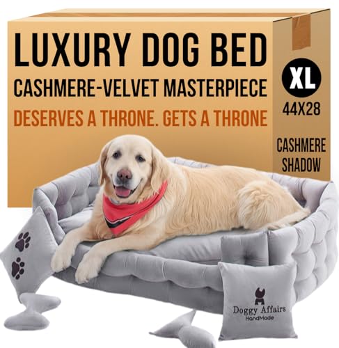 Doggy Affairs HandMade Luxuriöses Hundebett, Jumbo-Größe, mit abnehmbarem, waschbarem Bezug, hochwertiges großes Hundebett, Sofa-Stil, ausgefallene Hunde-Couch-Bett, rutschfestes Haustier-Sofabett für von Doggy Affairs HandMade