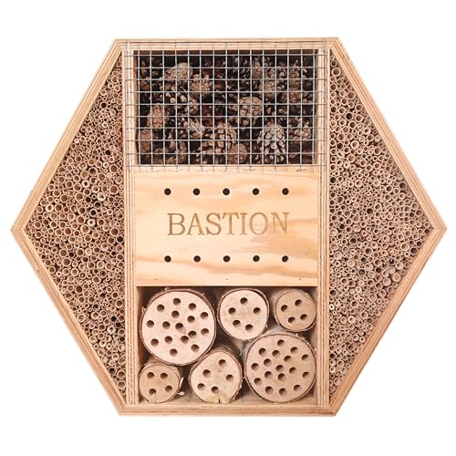 Insektenhotel Bastion XL – Sechseckiges Design aus Massivholz | Nistplatz für Wildbienen & Marienkäfer | Nachhaltig & Handgefertigt in Europa | Wetterfest für Garten & Balkon Insektenhotel Bastion XL – Sechseckiges Design aus Massivholz | Nistplatz für Wildbienen & Marienkäfer | Nachhaltig & Handgefertigt in Europa | Wetterfest für Garten & Balkon von Dokkodo